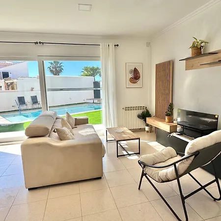 ヴィラ Serena ベニカルロ