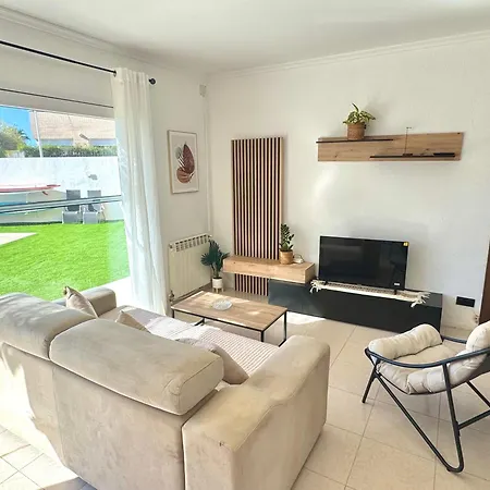 ヴィラ Serena ベニカルロ